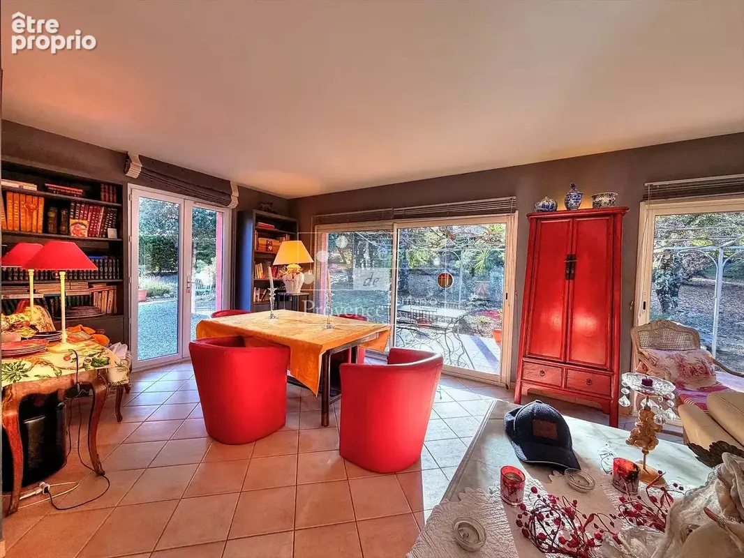 Maison de plain-pied avec piscine et appartement indépendant – Tourtour - photo 5