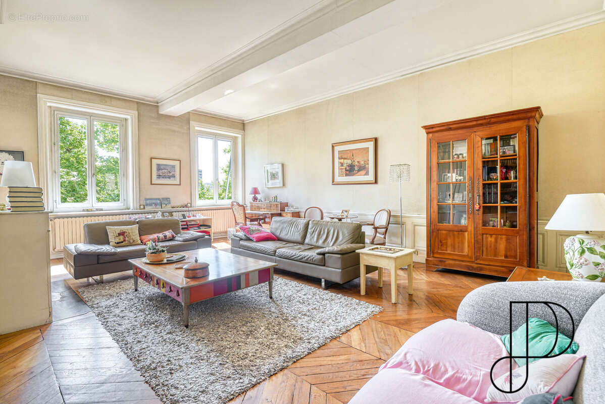 Appartement à LYON-4E