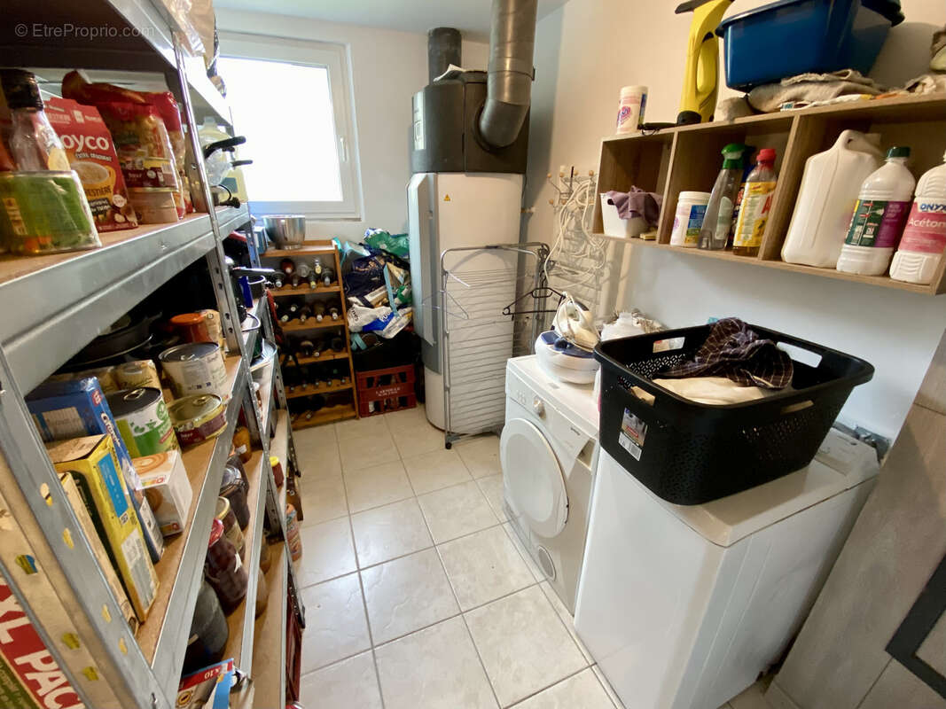 Maison à SAINT-MARTIN-DE-LA-PORTE