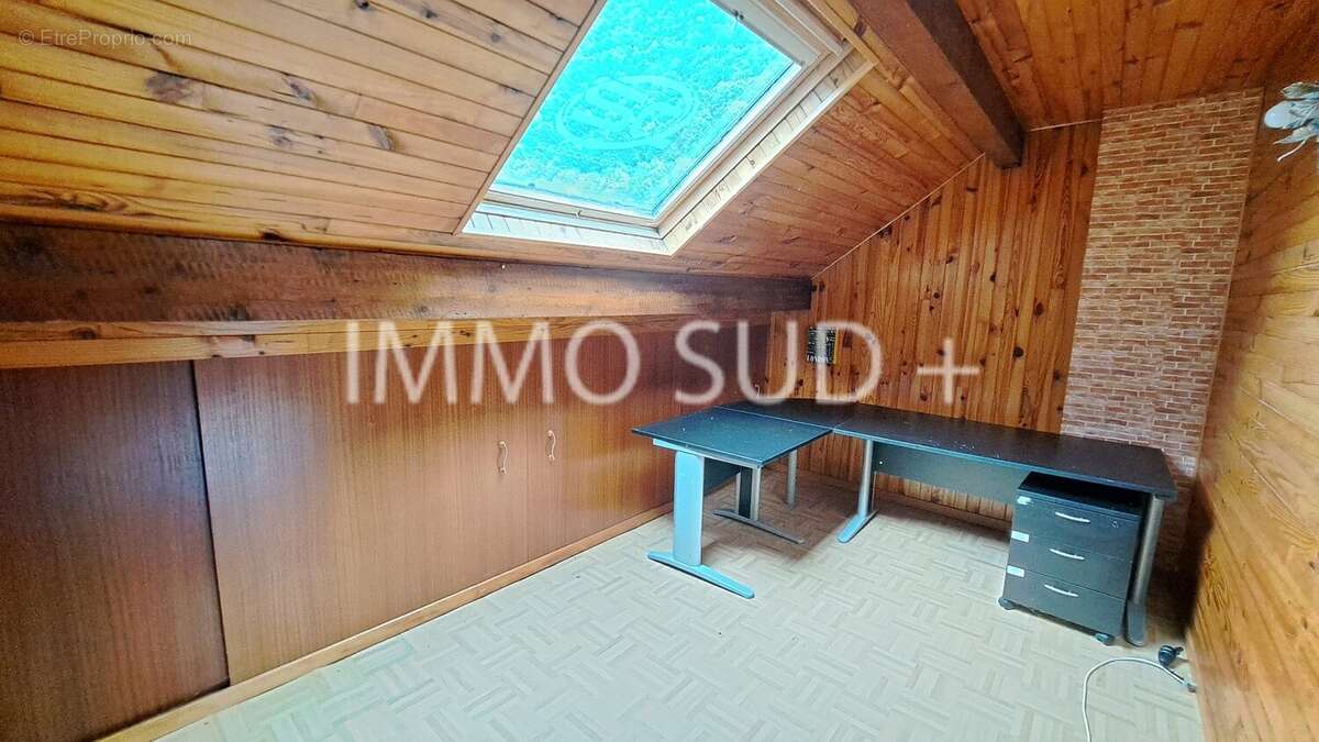 Maison 100 m² à Livet-Et-Gavet  - photo 12