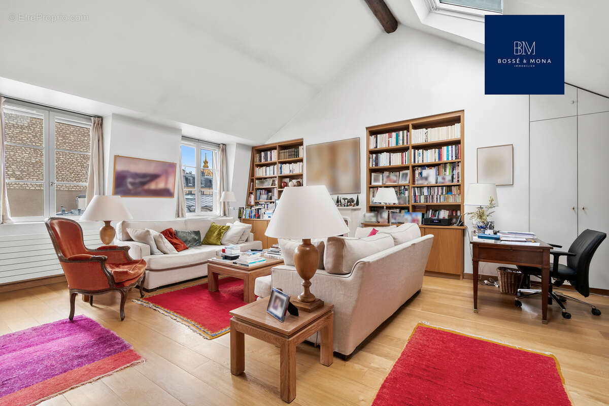 Appartement à PARIS-7E