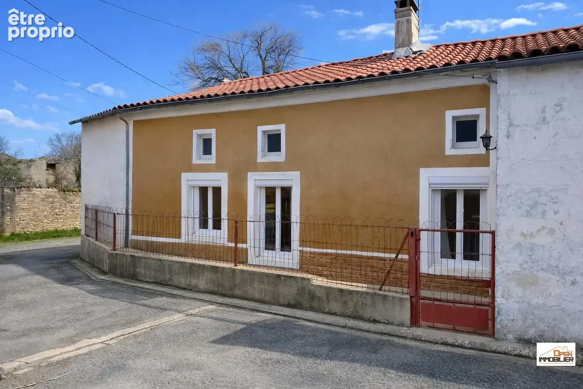 Maison à MASSAC