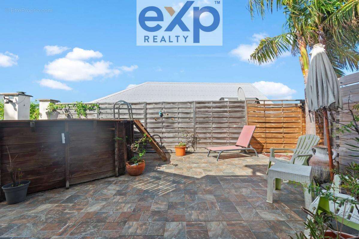 Maison à SAINT-PIERRE