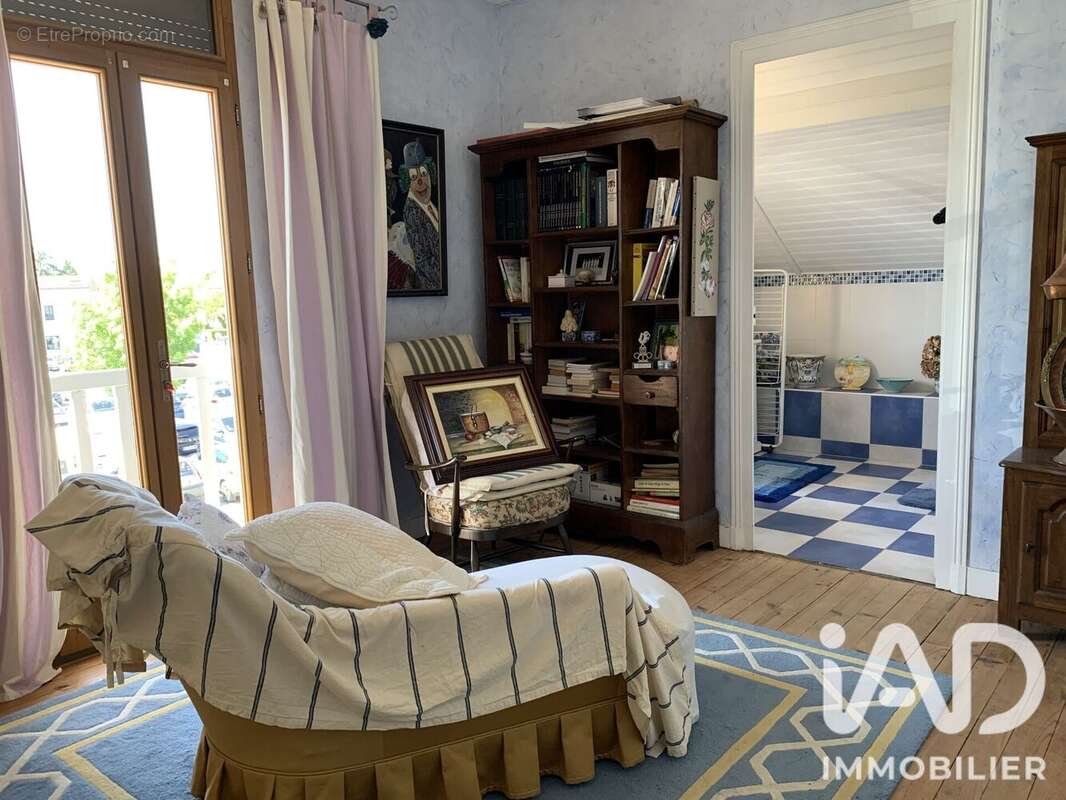 Maison 151 m² à Bergerac  - photo 8