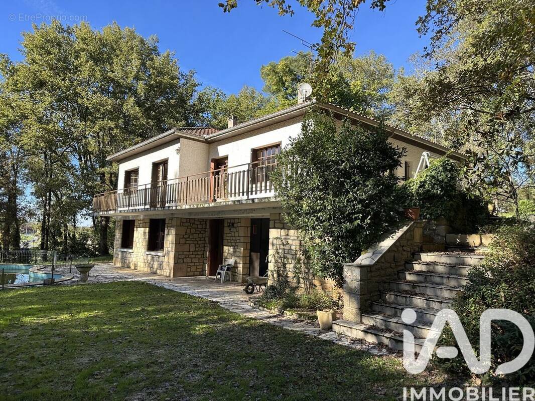 Photo 1 - Maison à FUMEL