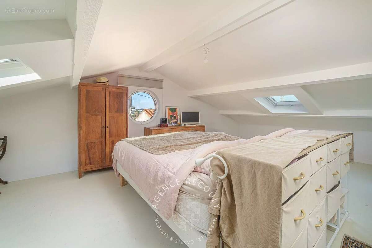 Maison à MARSEILLE-8E