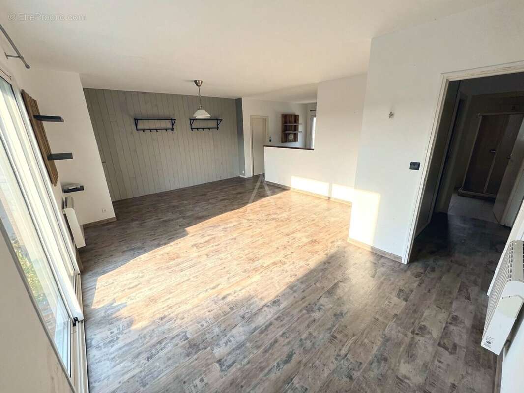 Maison 85 m² à Les Brouzils  - photo 3