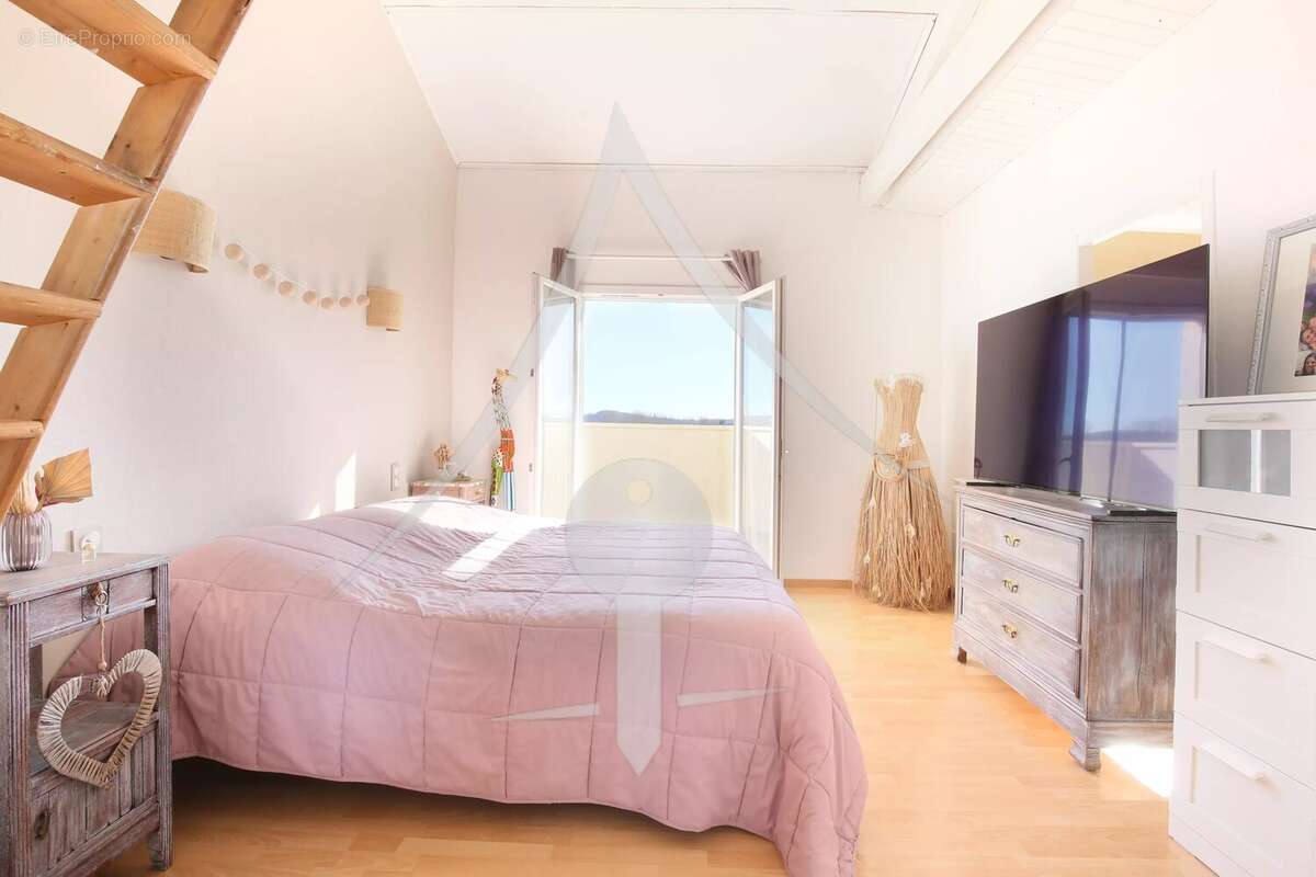 Maison 130 m² à Lavernose-Lacasse (31410) – Vue Pyrénées. spa & terrasse - photo 11
