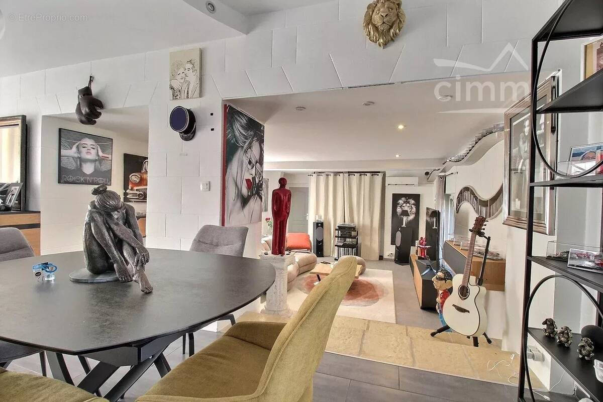 Maison à SAVONNIERES