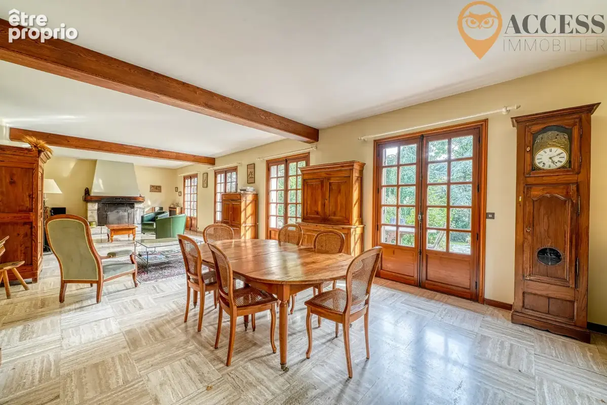 DEUIL-LA-BARRE - Belle maison bourgeoise de 300m2! - photo 4