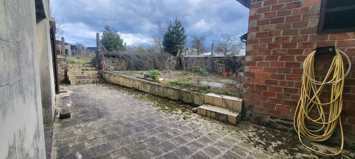 Maison à CERISY-LA-FORET