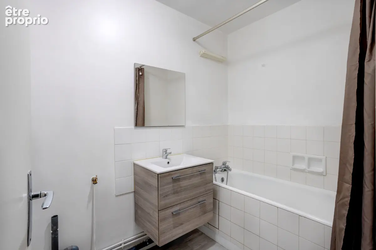 Appartement 2 pièces proche gare Sèvres - Ville d'Avray - photo 7