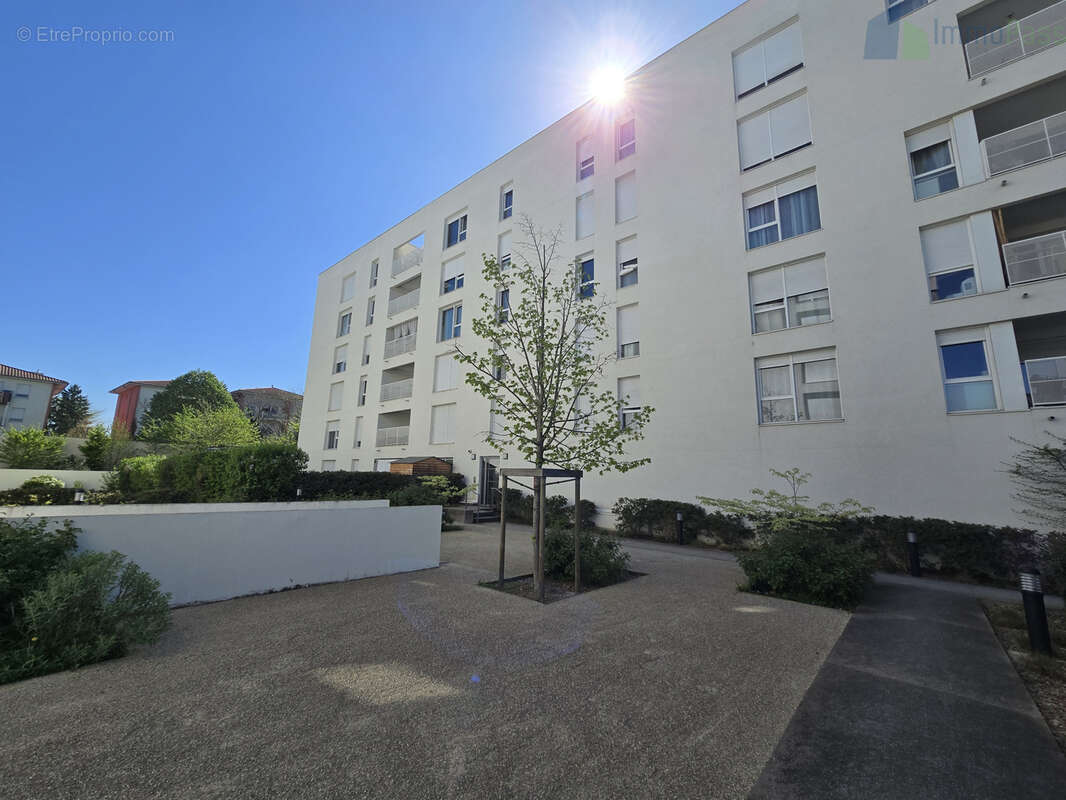 Appartement à VENISSIEUX