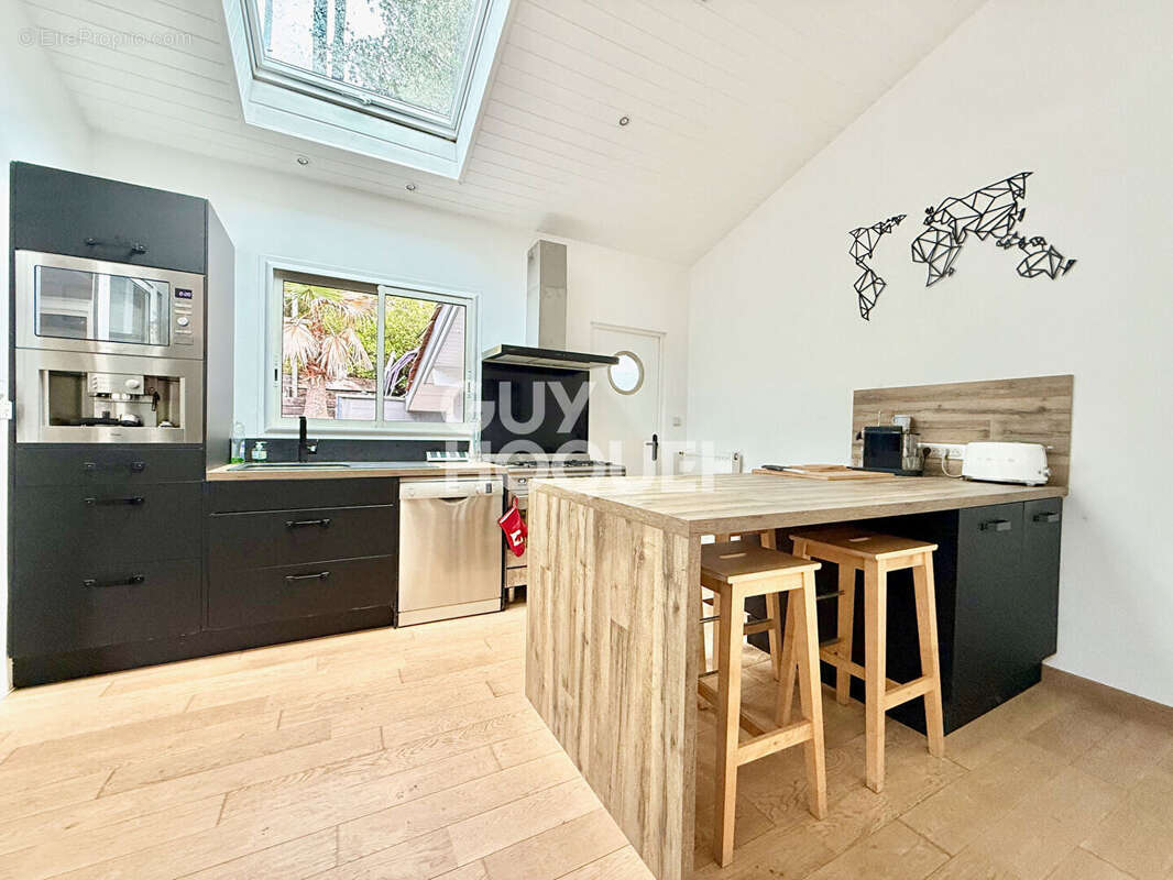 Maison à LE BOUSCAT