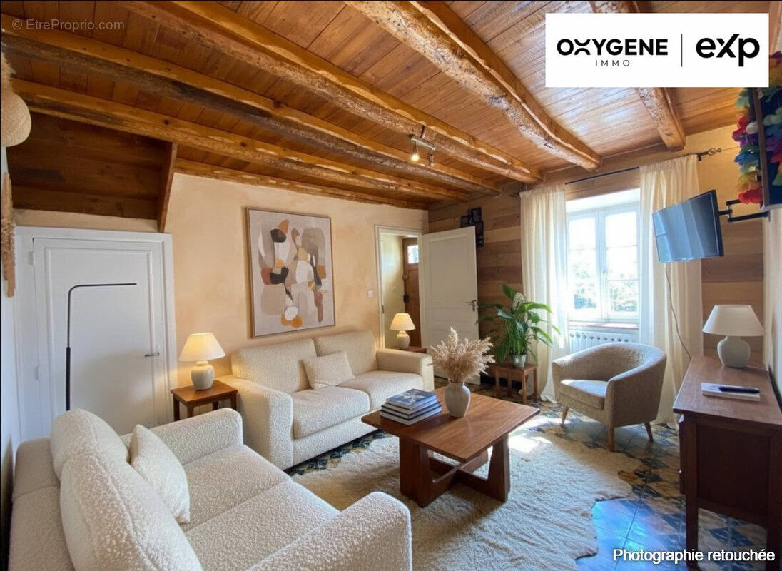 Maison à LIMOUSIS