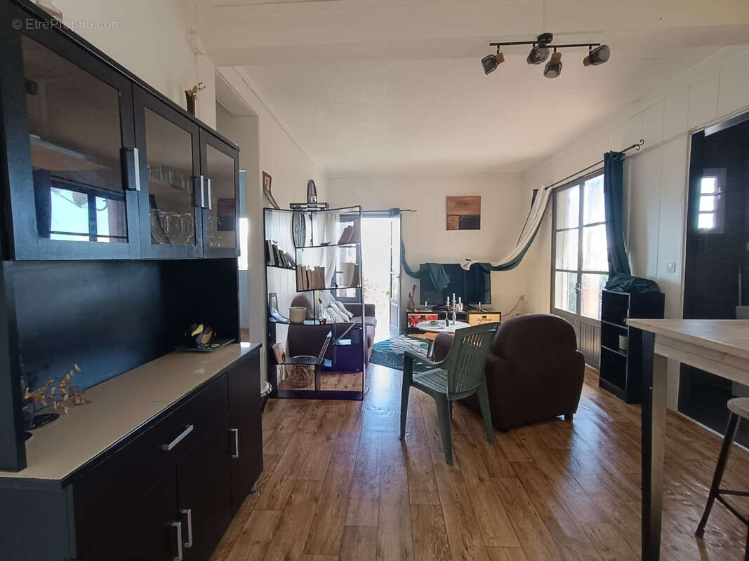 Appartement à PETITE-ILE