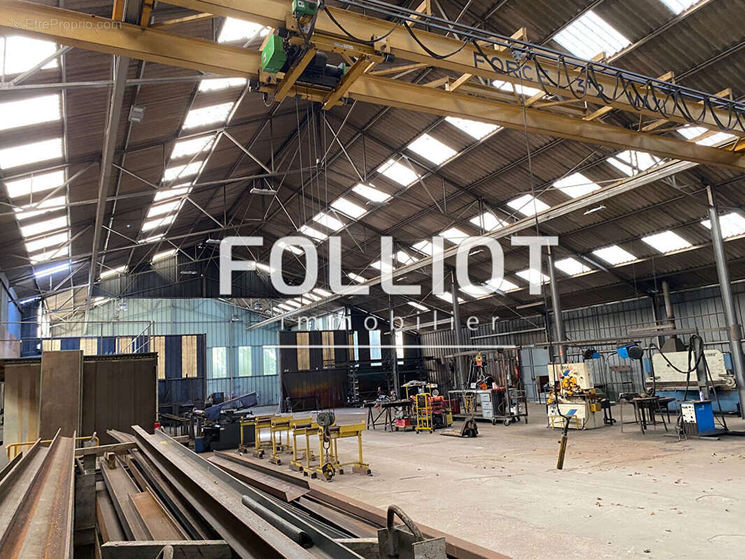 Commerce à SAINT-PIERRE-DE-COUTANCES