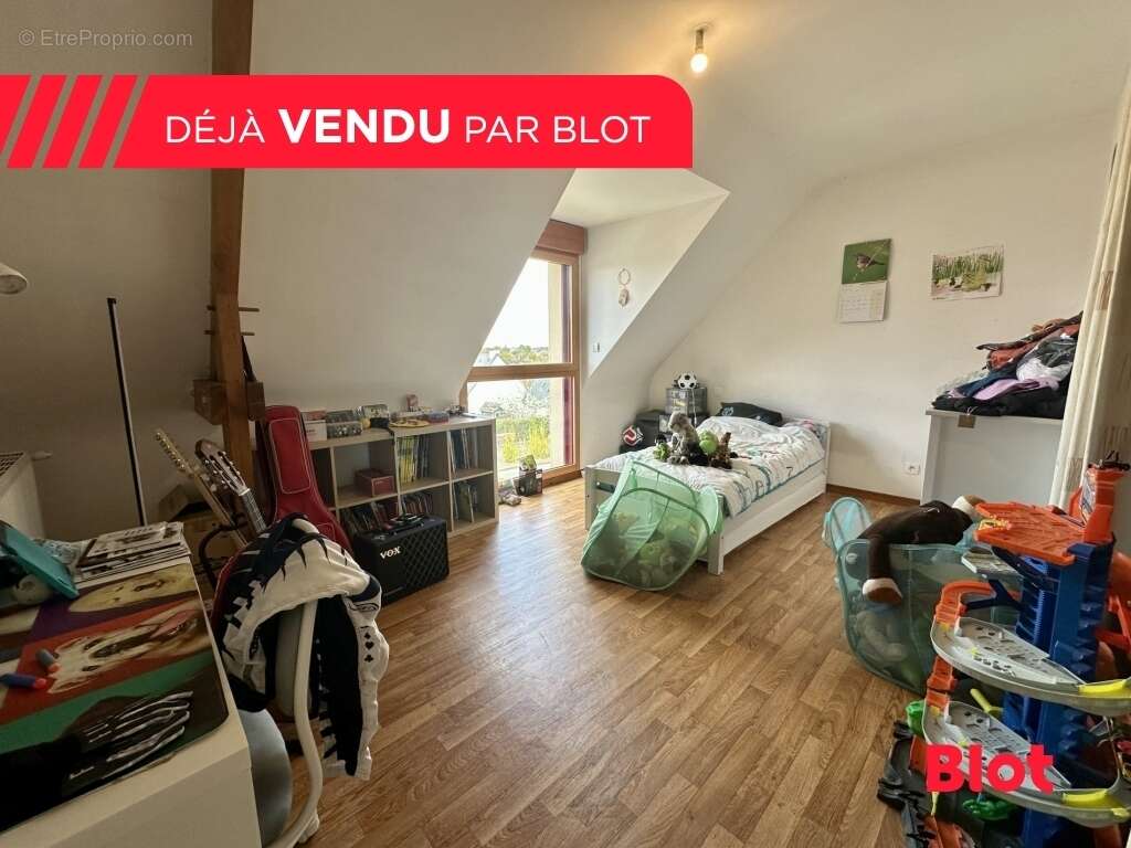 Maison 145 m² à Montfort-Sur-Meu  - photo 9
