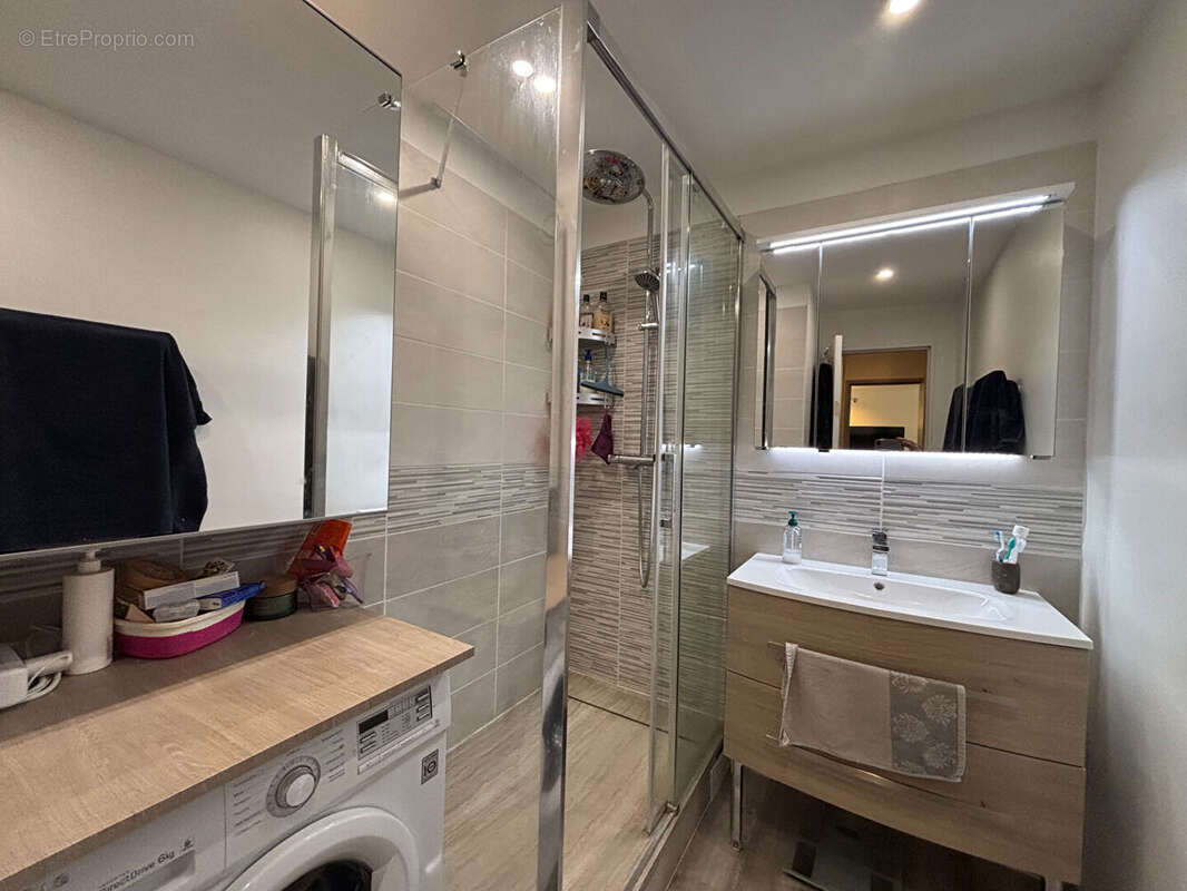 Appartement à MARSEILLE-12E