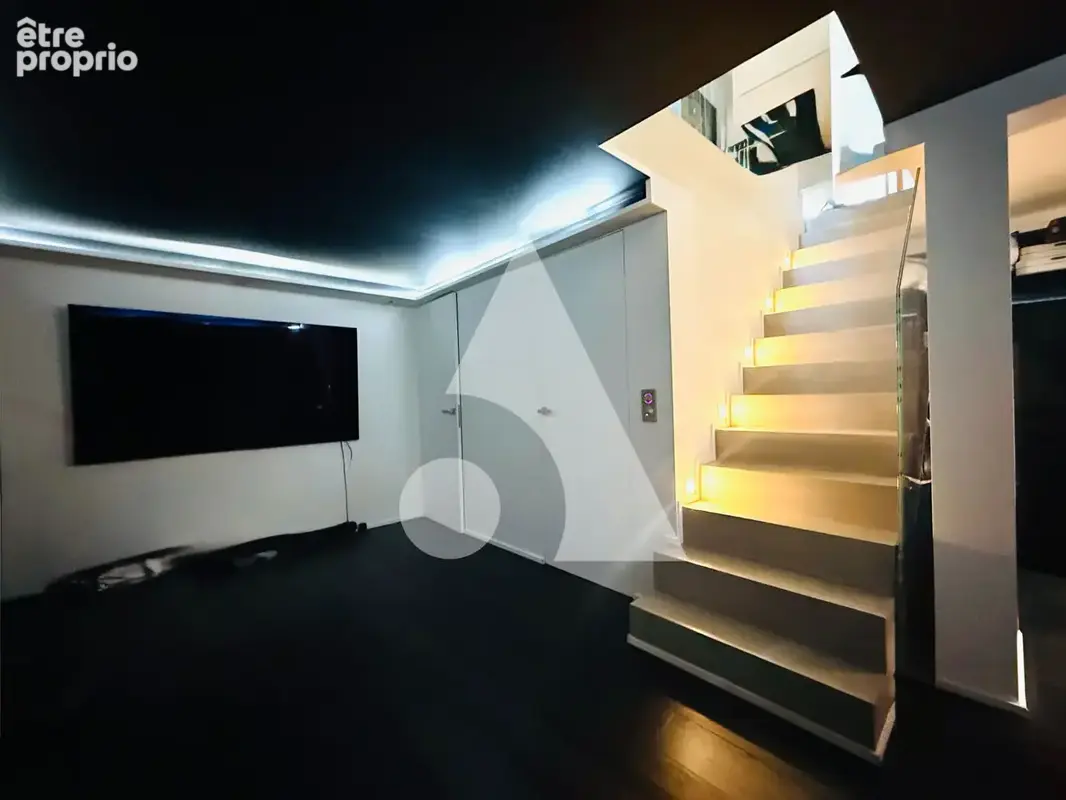 Loft Paris 7 pièce(s) 170 m2 - photo 14