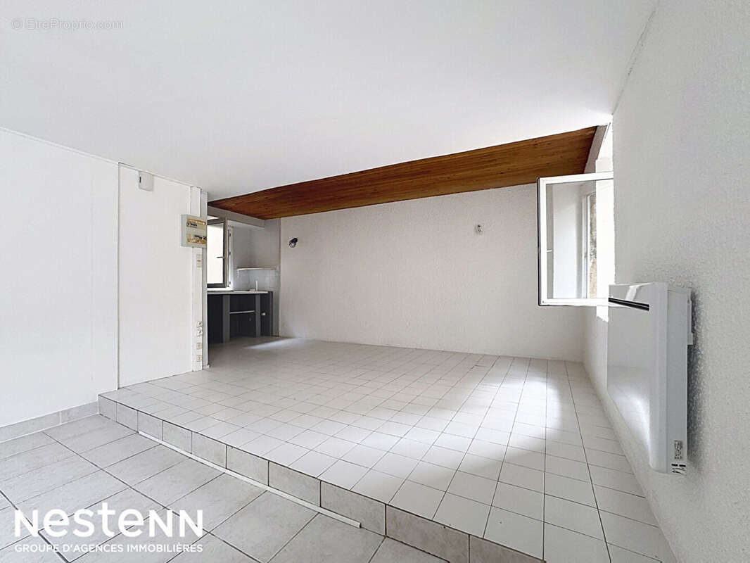 Appartement T3 de 77 m² avec combles aménageables en plein coeur de Narbonne - photo 3