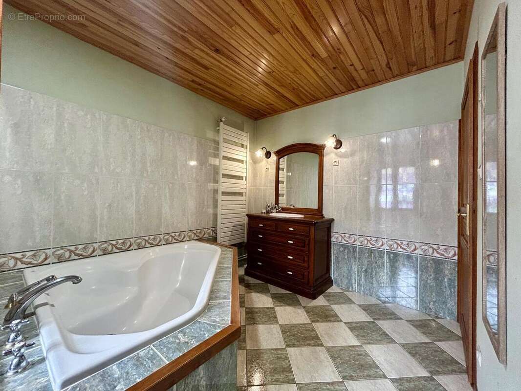 Photo 7 - Maison à GONDECOURT