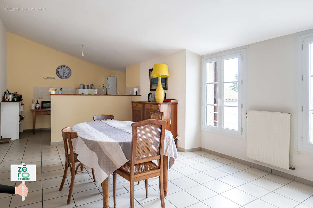 Commerce à SAINT-FULGENT