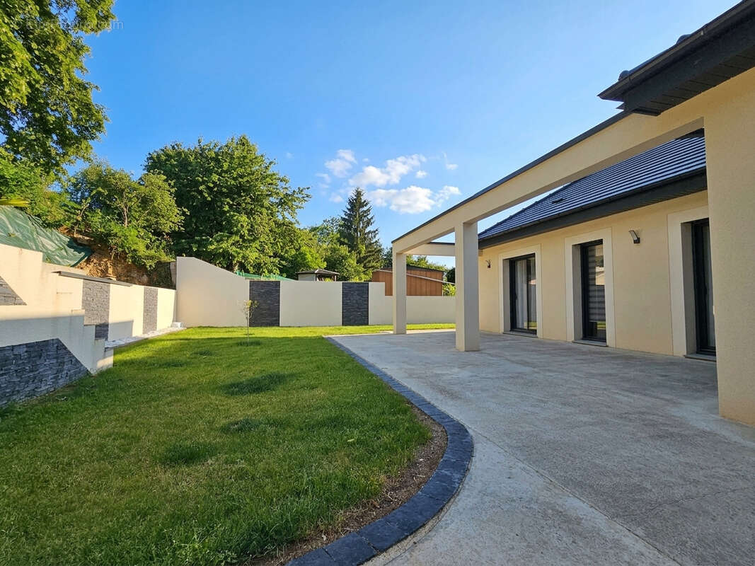 Maison à AUNAY-SOUS-AUNEAU