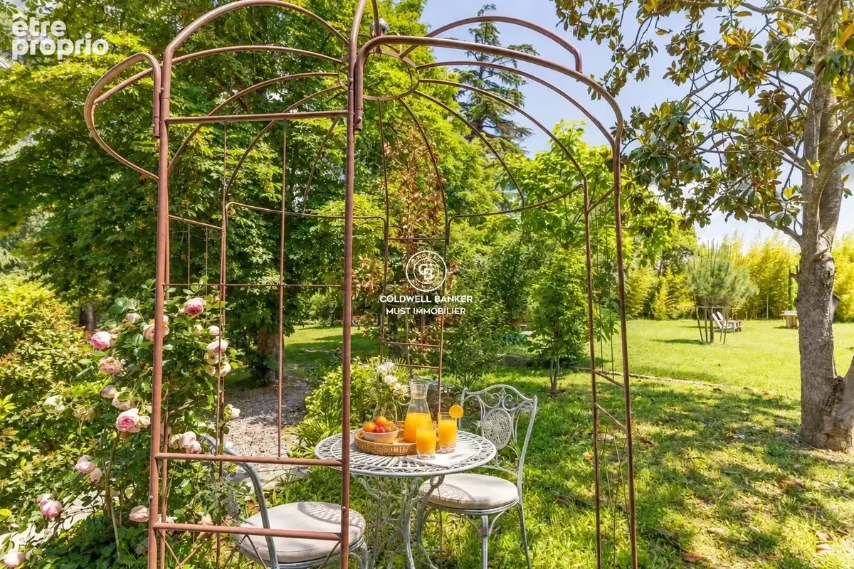Maison de maitre d'exception au coeur de la ville - photo 6