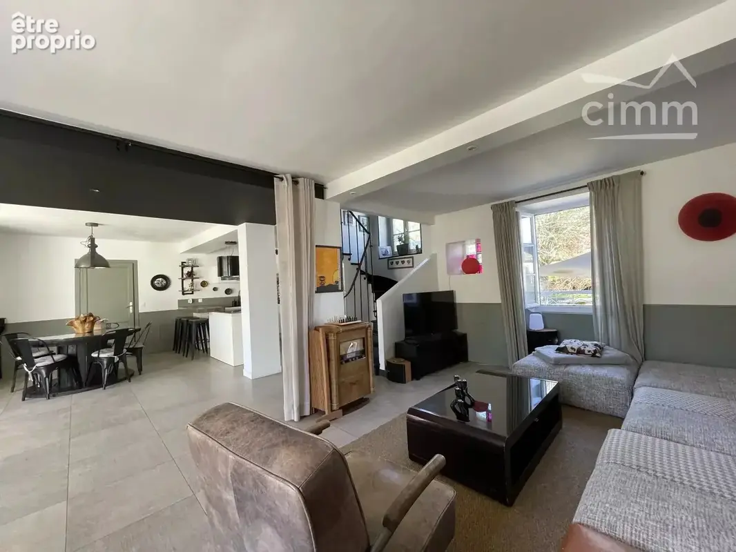 Charme et grands espaces pour cette maison du XIX ème rénovée avec goût - photo 6