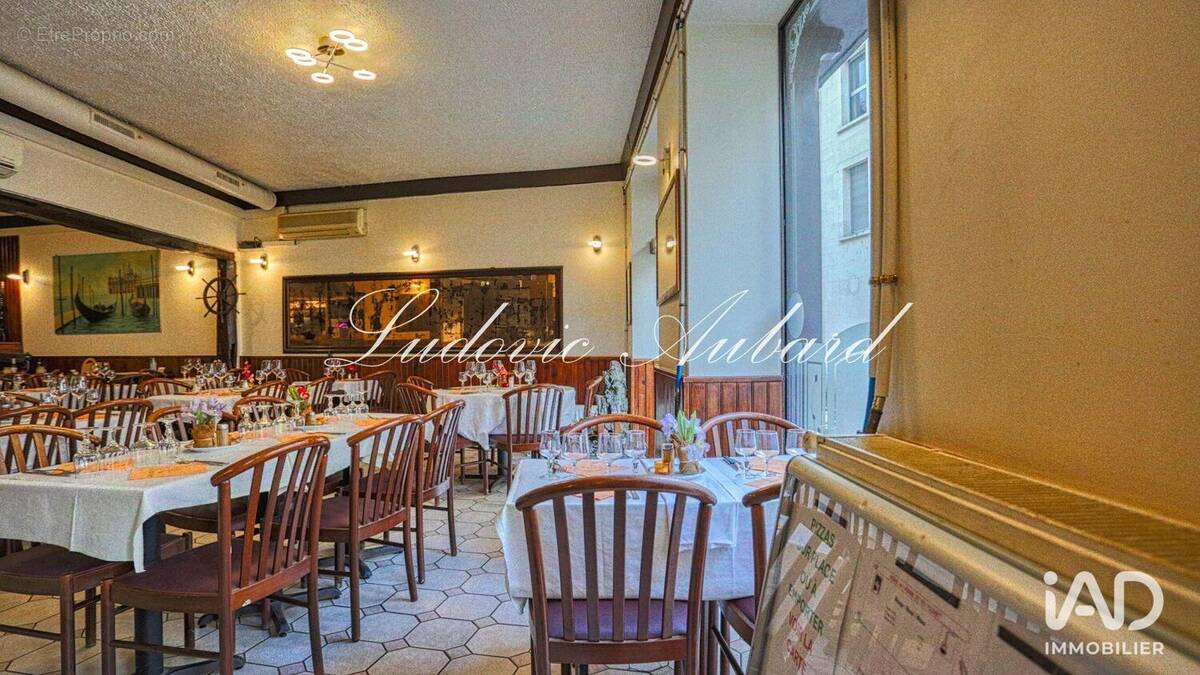 Photo 1 - Commerce à PONTOISE