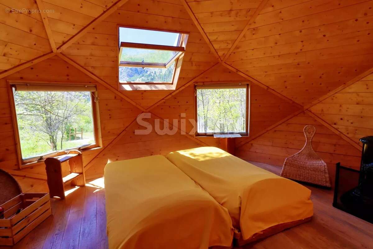 Maison à CORNILLON-SUR-L&#039;OULE