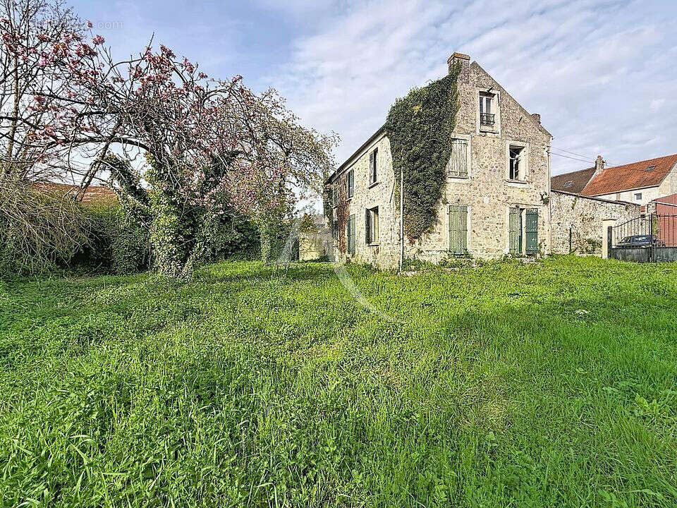 Maison à ACY-EN-MULTIEN