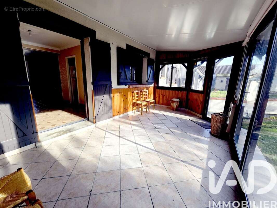 Photo 5 - Maison à SAINT-JEAN-DE-BRAYE