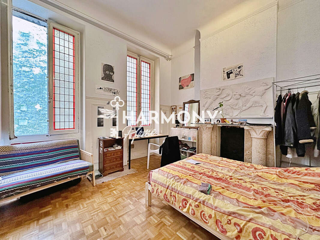 Appartement 138 m² à Marseille-6e  - photo 7