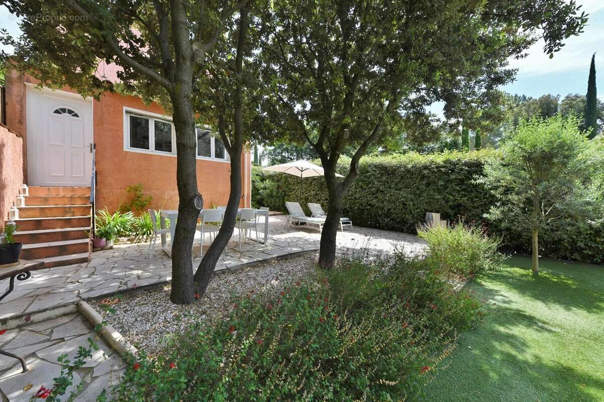 Maison à UZES