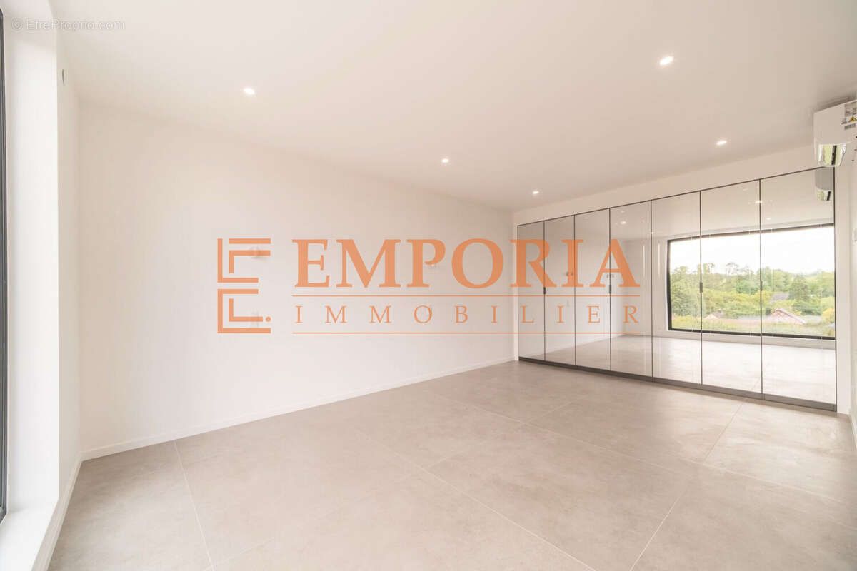 Maison 215 m² à Michelbach-Le-Bas  - photo 9