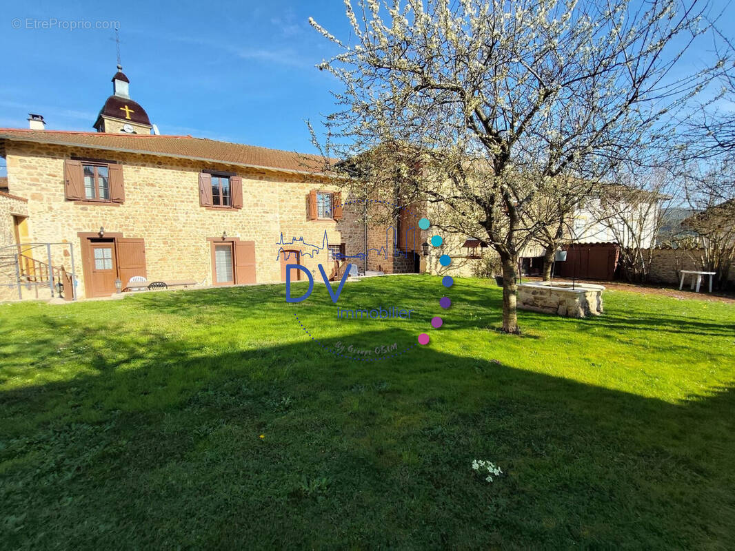 Maison à SAINT-VINCENT-DE-REINS