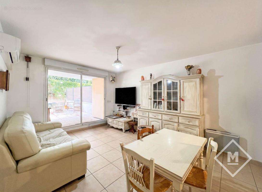 Appartement à MARSEILLE-9E