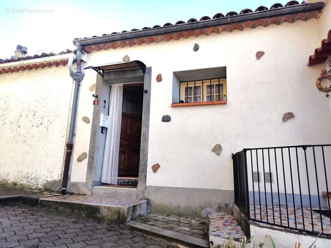 Maison à SAINT-ANTONIN