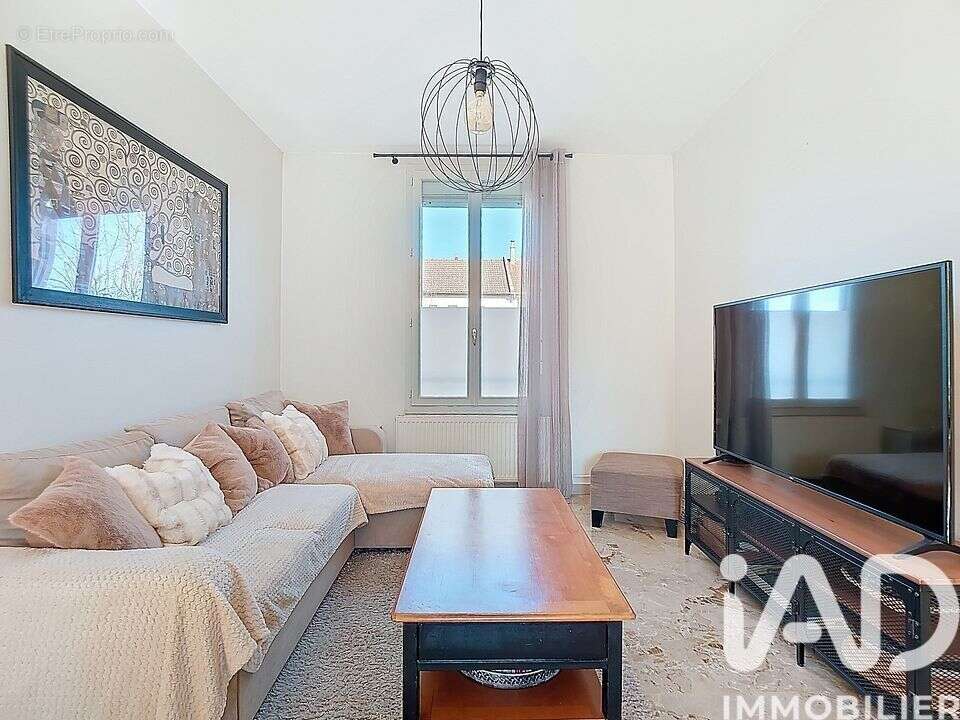 Photo 2 - Maison à VARENNES-SUR-SEINE