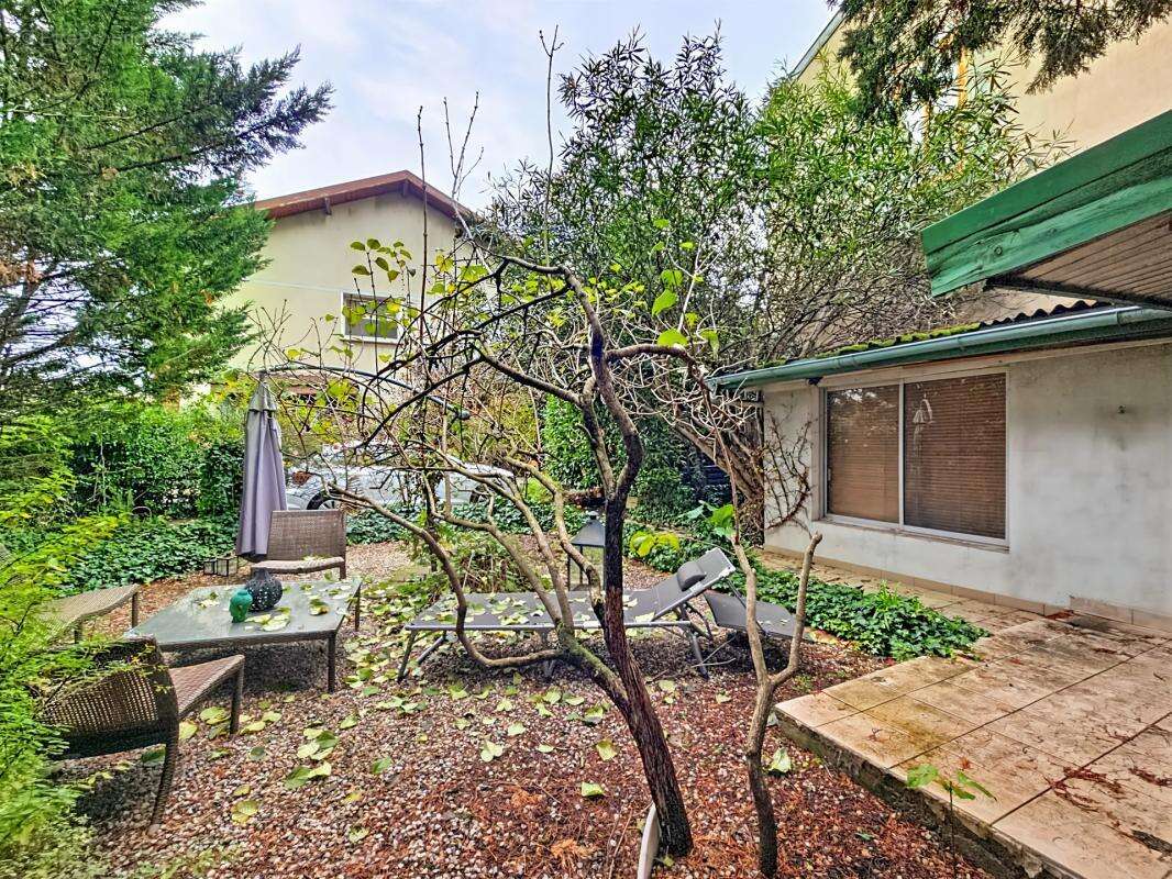 Appartement à LYON-7E