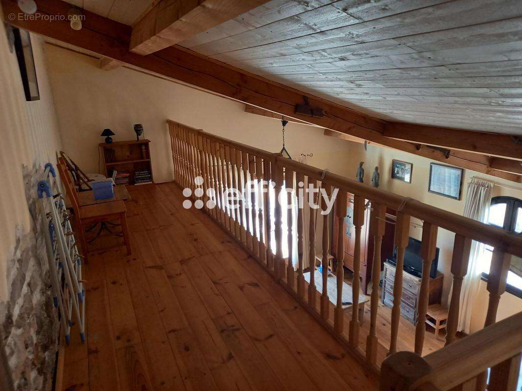 Maison 108 m² à Colombier-En-Brionnais  - photo 12