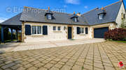 Maison à SAINT-RIEUL