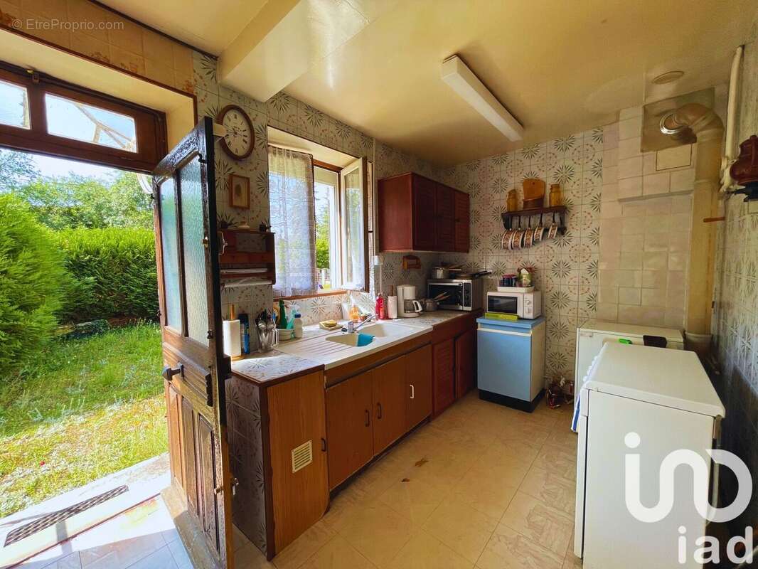 Photo 5 - Maison à ARBOURSE