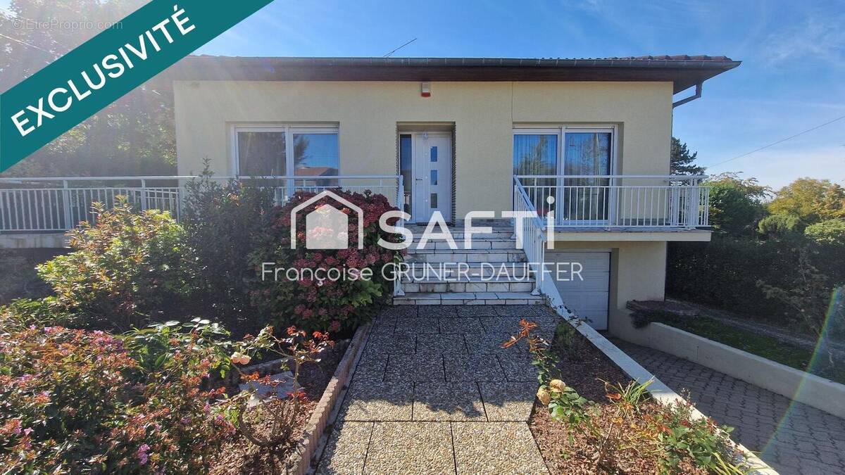 Photo 1 - Maison à VELAINE-EN-HAYE