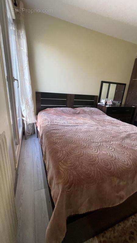 Appartement à THIAIS