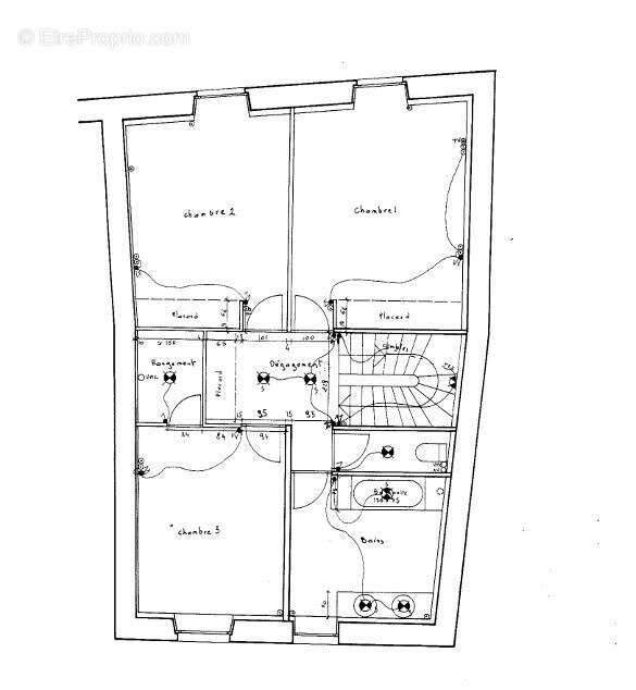 Maison à LA TOUR-DU-PIN