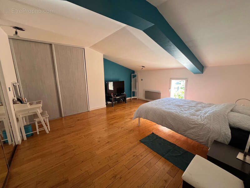 Maison à vendre 7 pièces MESCHERS SUR GIRONDE (17) - photo 9