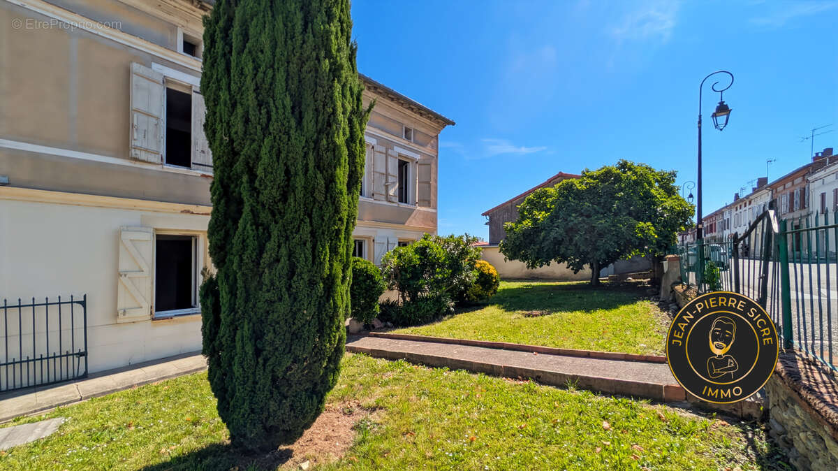 Maison à CINTEGABELLE